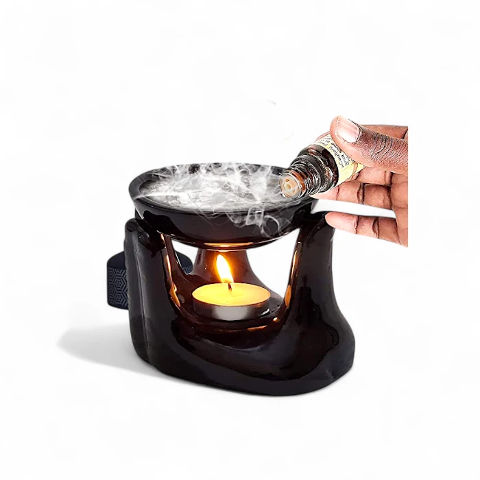 Handcrafted Ceramic Aroma Oil Burner – Glossy Black